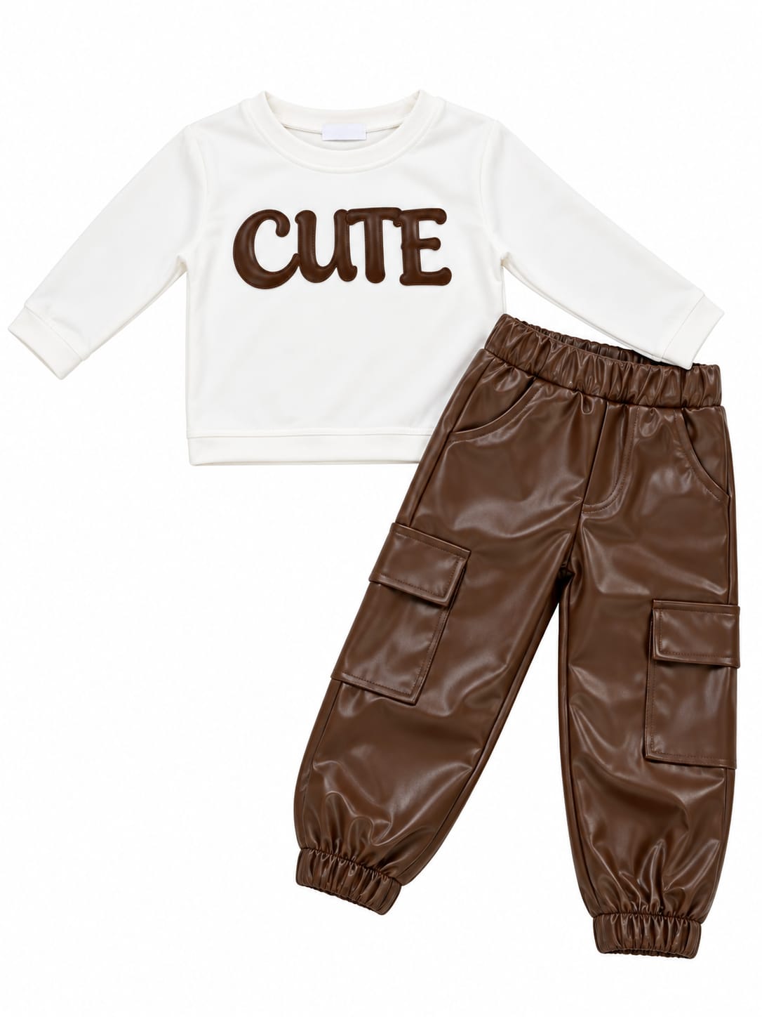 Compleu fete CUTE cu bluză albă și pantaloni maro efect piele